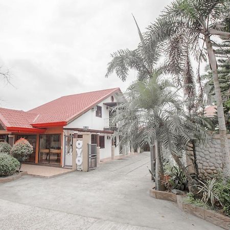 Oyo 741 Sierra Travellers Inn Tagaytay City Kültér fotó