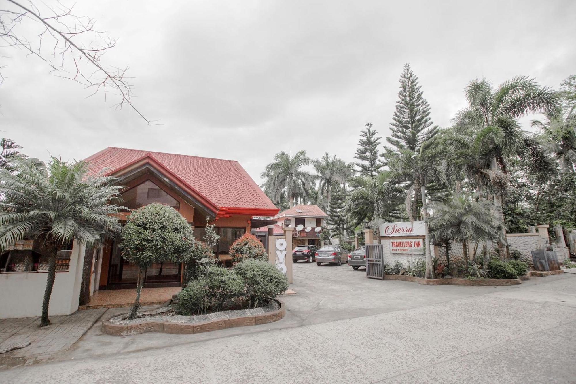 Oyo 741 Sierra Travellers Inn Tagaytay City Kültér fotó